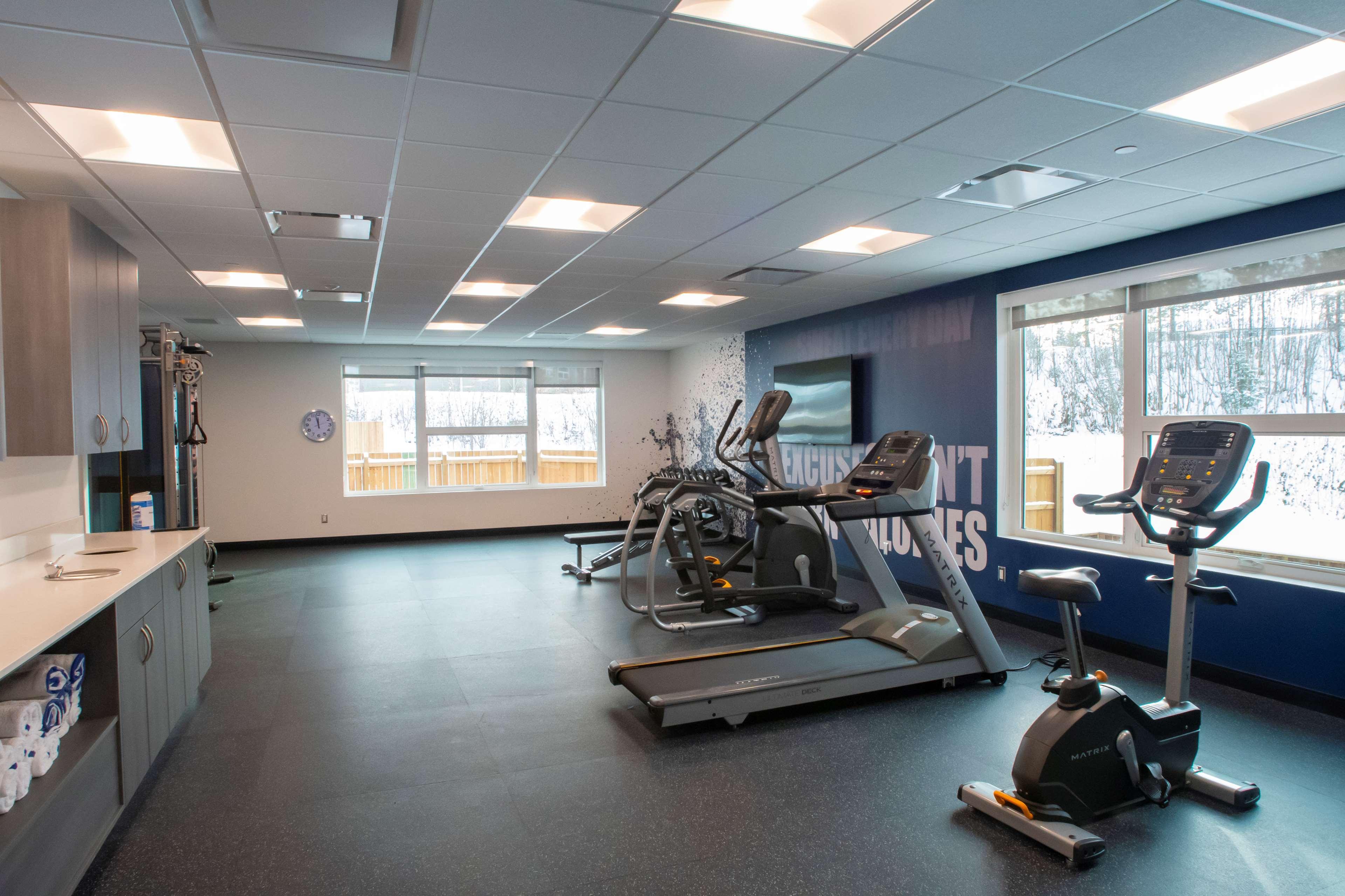 Best Western Inn & Suites Ontario Εξωτερικό φωτογραφία