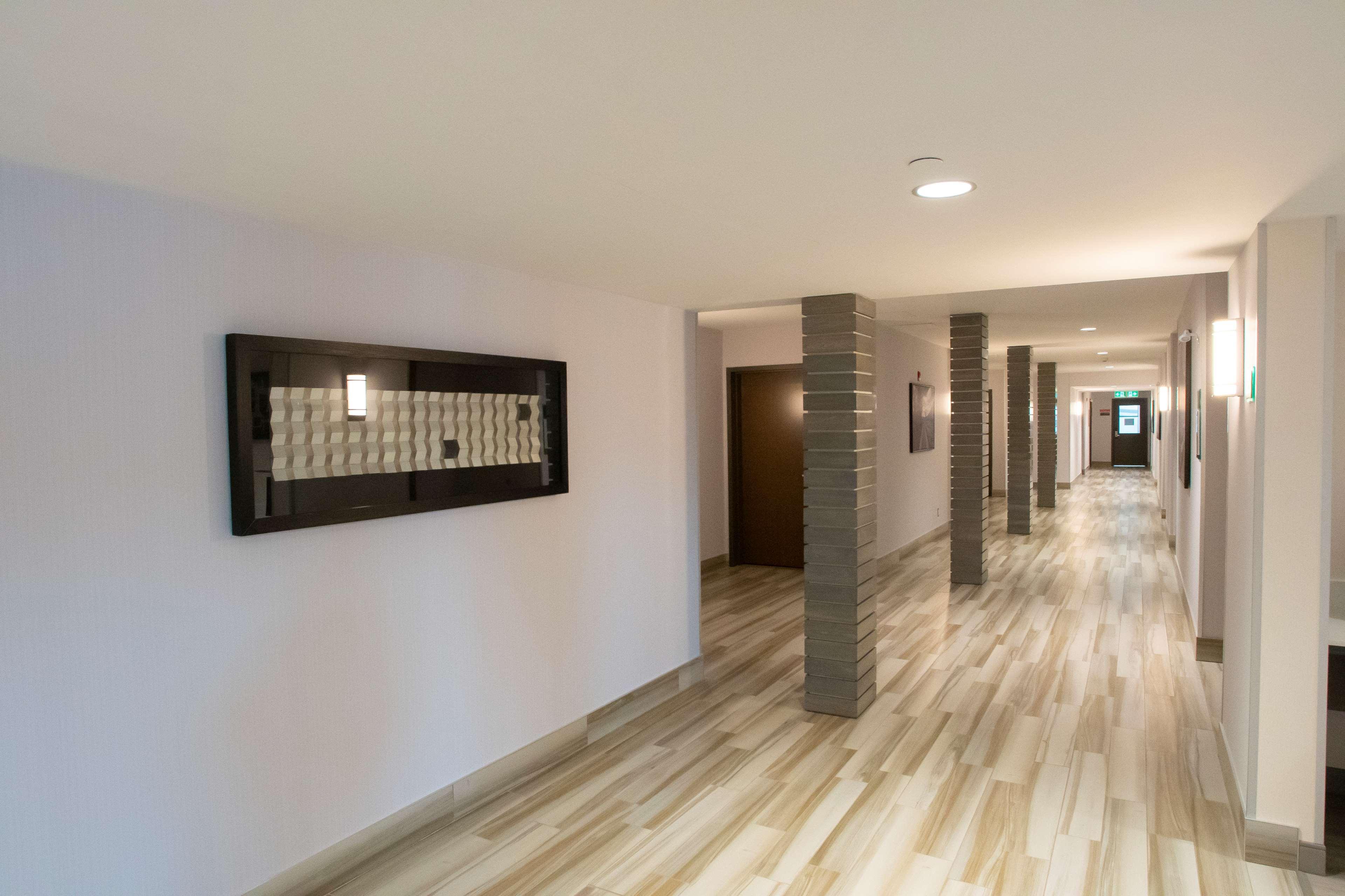 Best Western Inn & Suites Ontario Εξωτερικό φωτογραφία