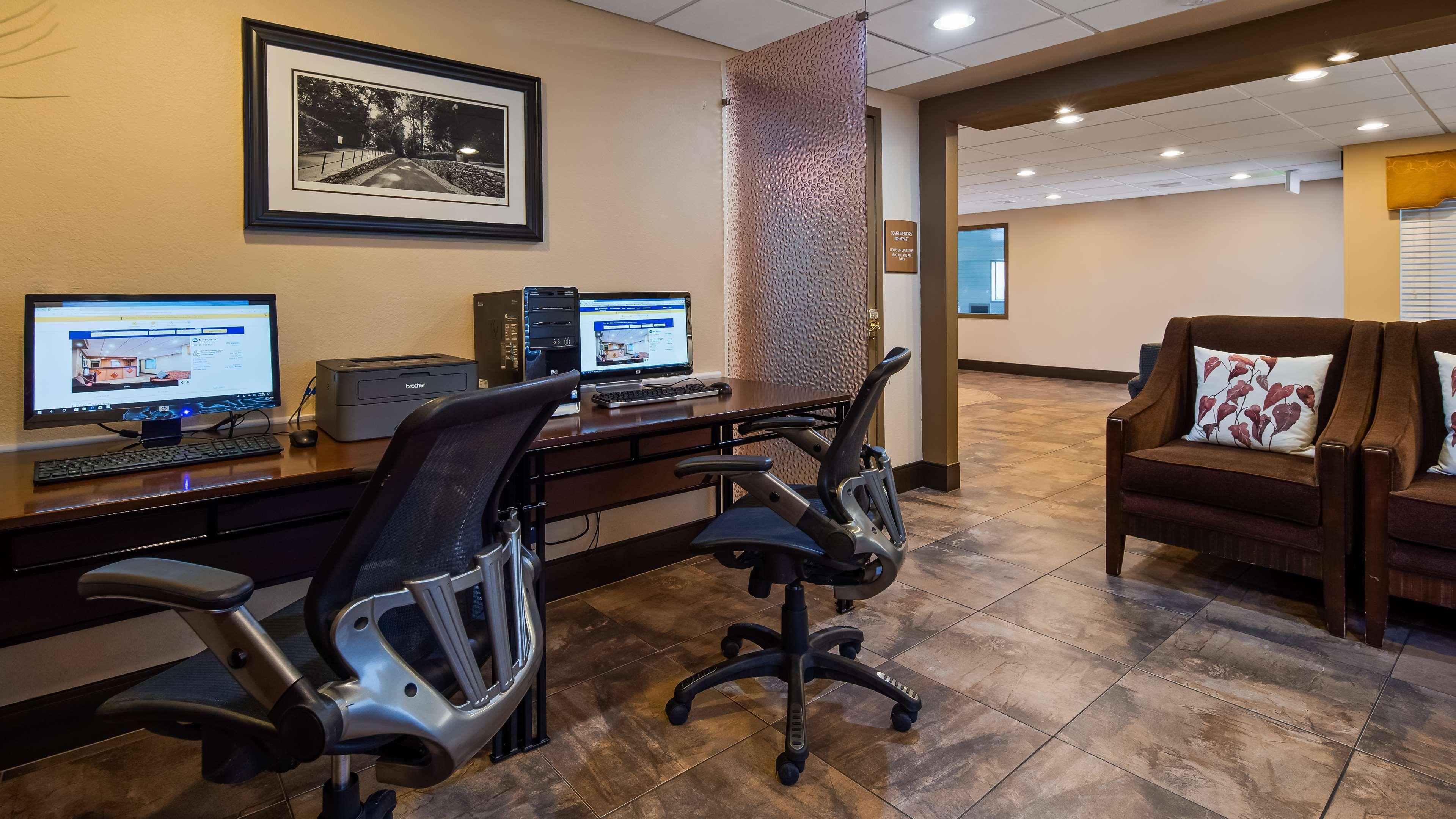 Best Western Inn & Suites Ontario Εξωτερικό φωτογραφία