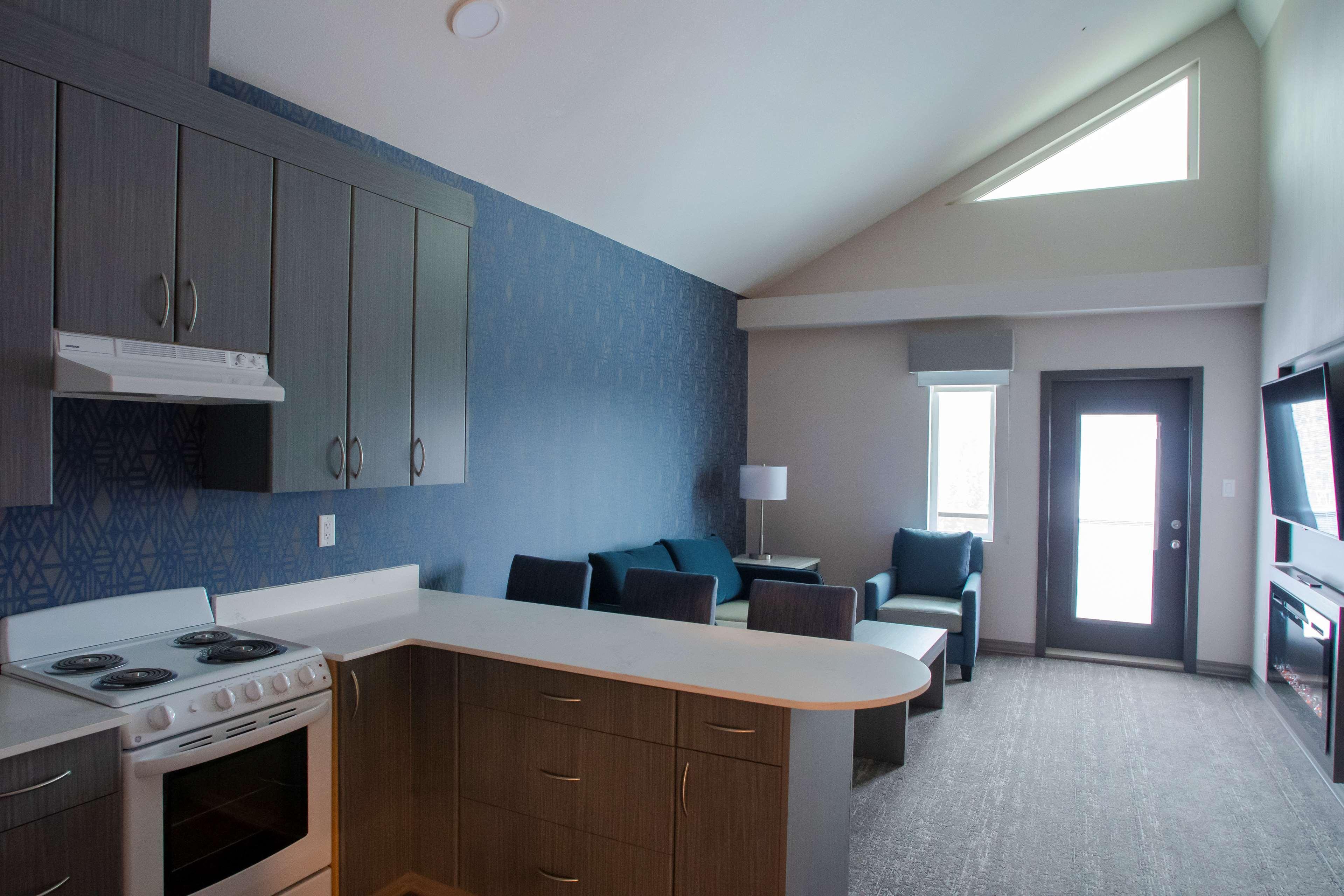 Best Western Inn & Suites Ontario Εξωτερικό φωτογραφία
