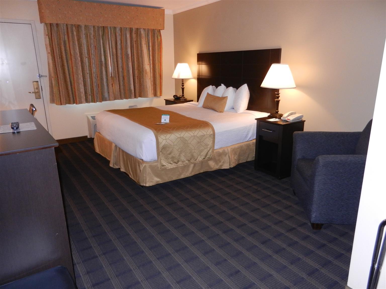 Best Western Inn & Suites Ontario Εξωτερικό φωτογραφία
